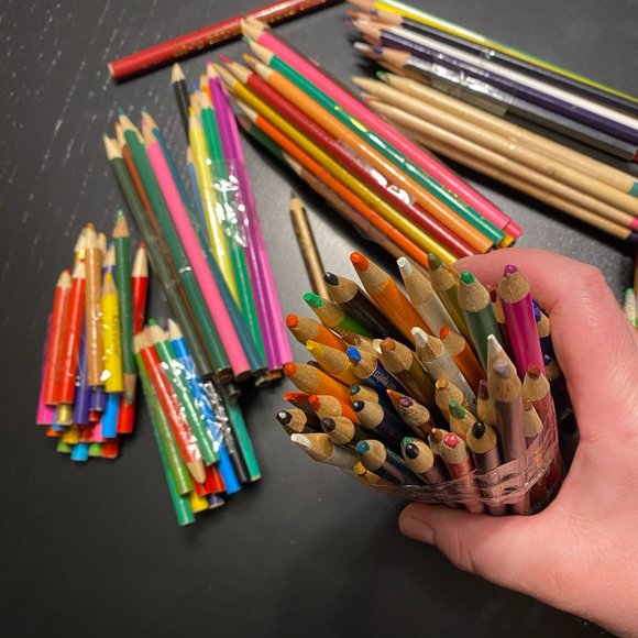 CRAYOLA, DISNEY, PRANG-multicolored pencils - Picture 5 of 11